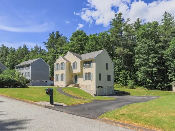17 Jessica Drive, Merrimack, NH 03054