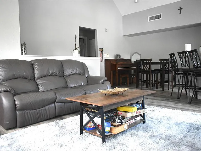 9078 Lake Chase Island Way — Photo 9