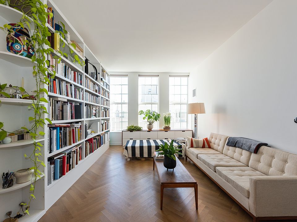 1st image of 184 Kent Ave APT A616