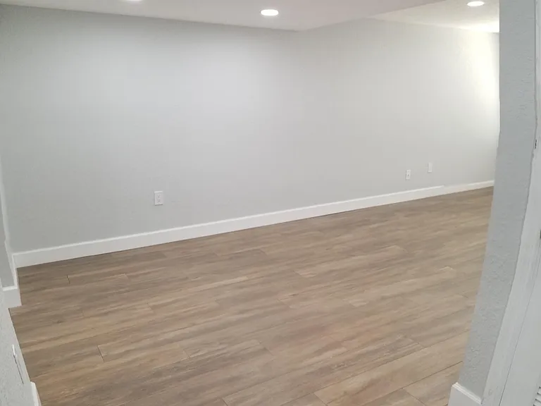 1548 Gulfview Dr — Photo 8