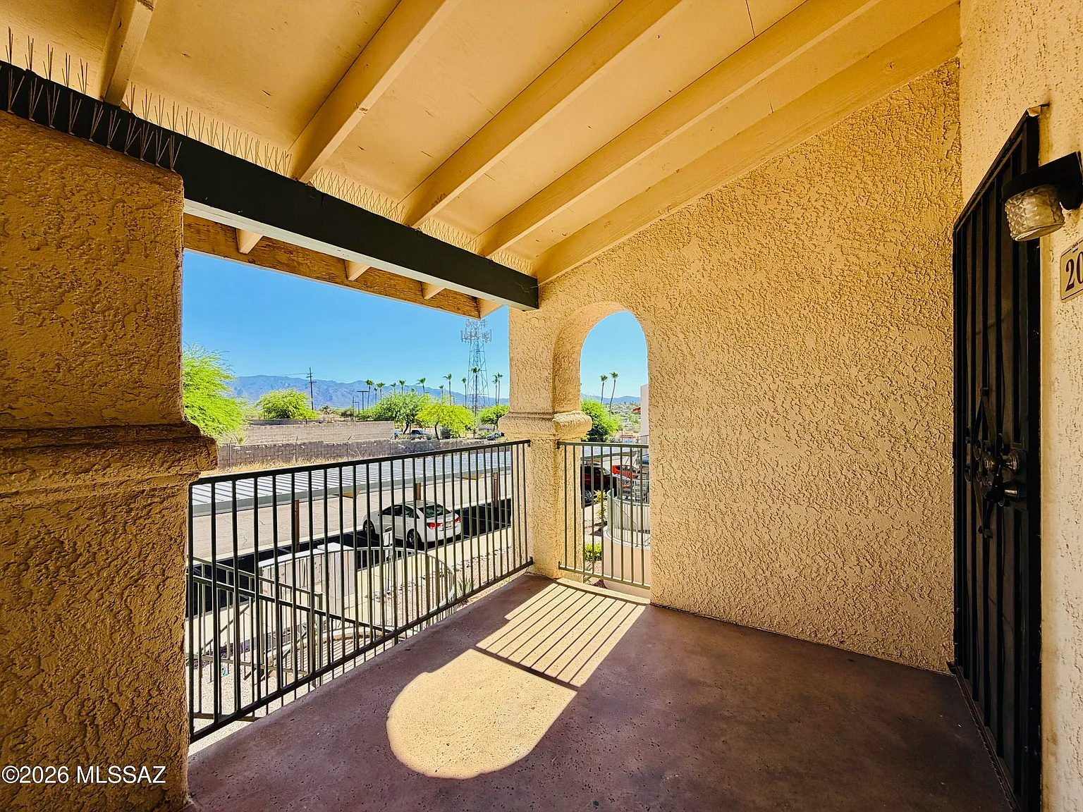 1 bed, 1.0 bath, 576 sqft, $900 — Photo 3