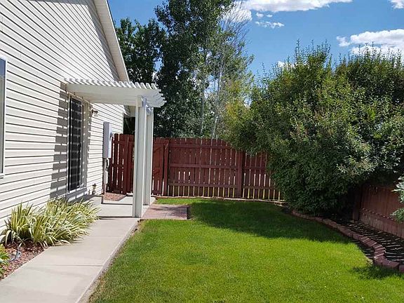4th image of 2934 Kennedy Ave