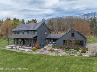 53 May Lane, Spencertown, NY 12165