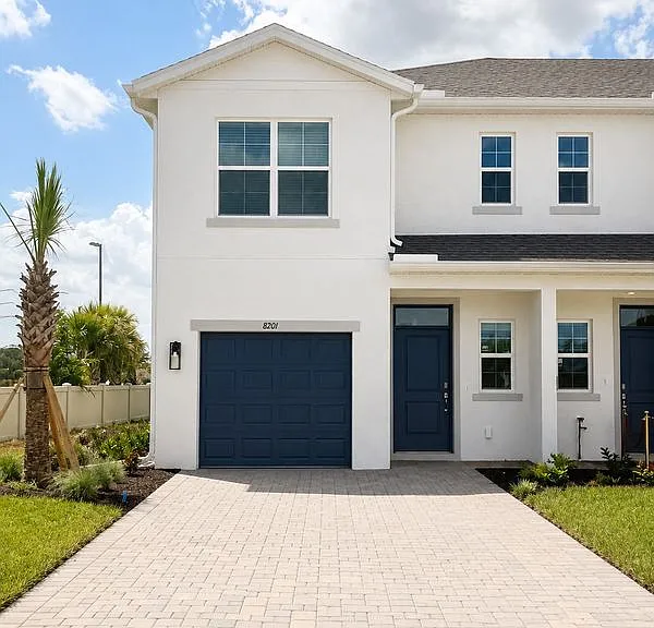 8101 Haley Creek Way — Photo 2