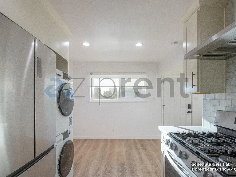 3816 Ruby St — Photo 8