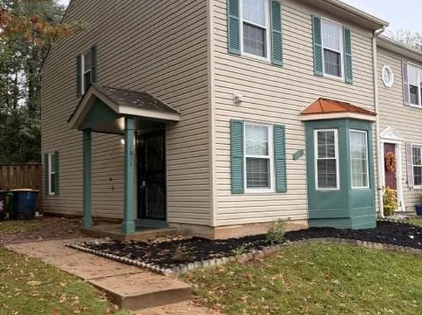 1835 Cedarwood Ct, Landover, MD 20785