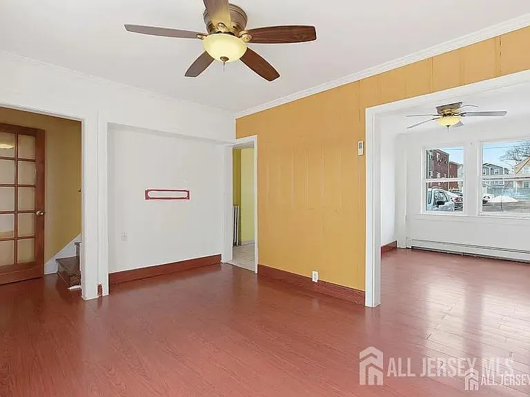 25 Langley Pl — Photo 9