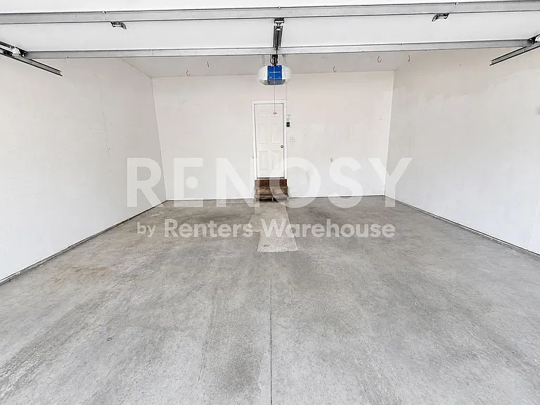 17505 48th Pl N — Photo 32