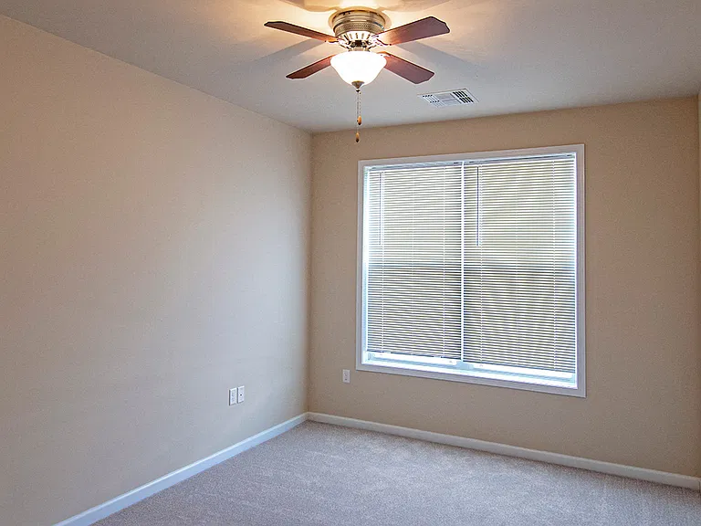 Brooks Edge Apartments — Photo 6