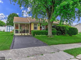 33 Lincoln Dr, Hanover, PA 17331