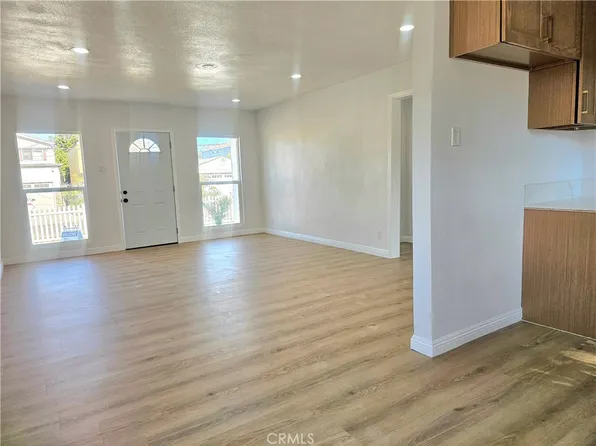 1924 W Arlington St, Long Beach, CA 90810