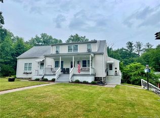 52 Red Bridge Rd, North Grosvenordale, CT 06255