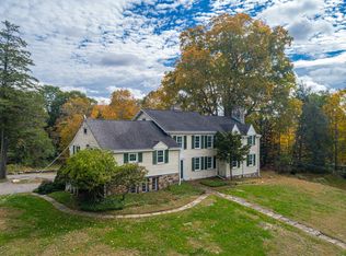 887 Westover Rd, Stamford, CT 06902