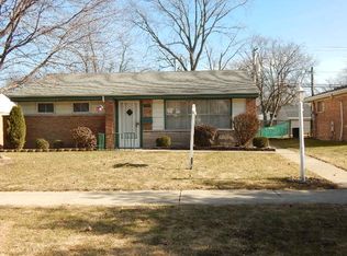 17953 School St, Lansing, IL
