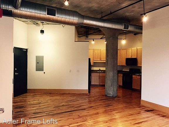 5th image of 2034 Lucas Ave APT 201