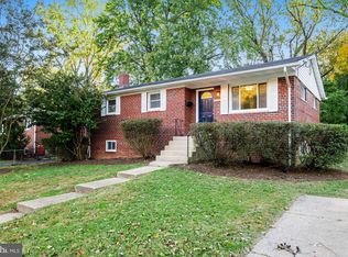 11104 Schuylkill Rd, Rockville, MD 20852