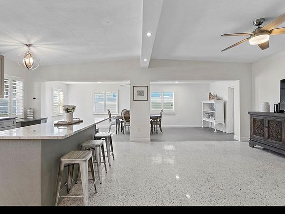 5th image of 6931 Grande Vista Way