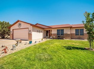 1095 W Broken Bow Dr, Pueblo West, CO 81007