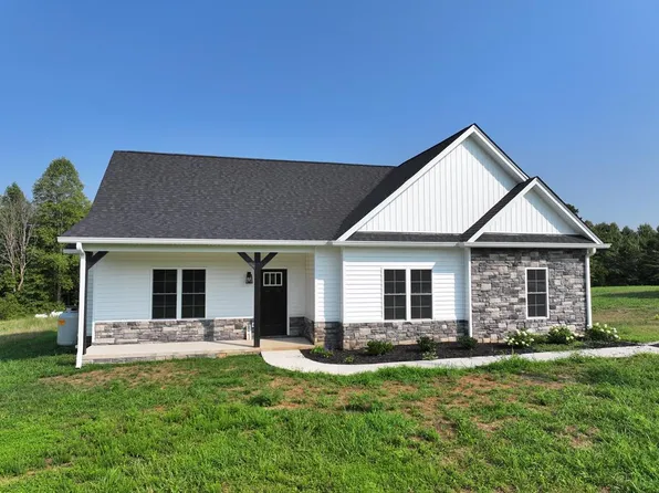 3995 Kentuck Rd, Ringgold, VA 24586