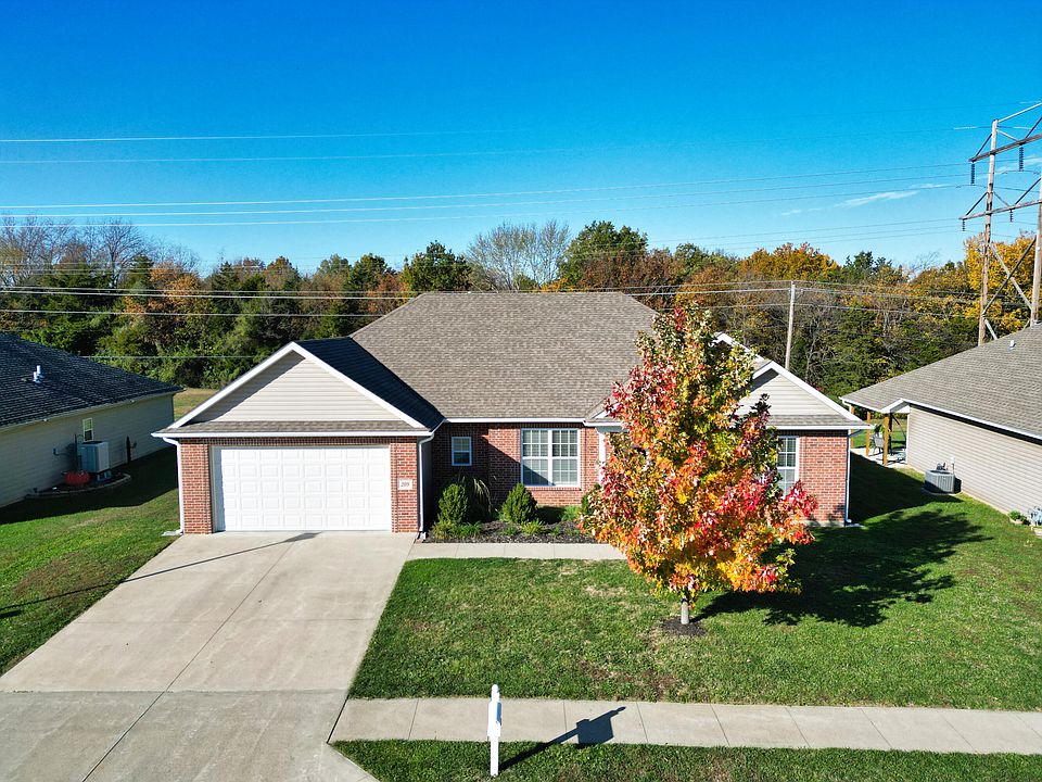 1st image of 209 Kipling Way