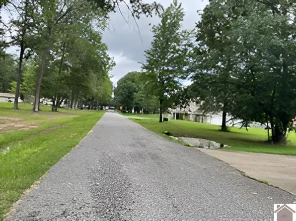 2620 Allison Dr, Paducah, KY 42003