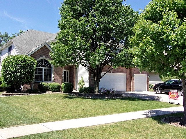 1st image of 1003 Callaway Dr W