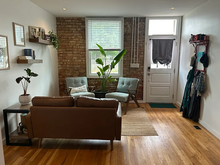 2513 O St — Photo 3