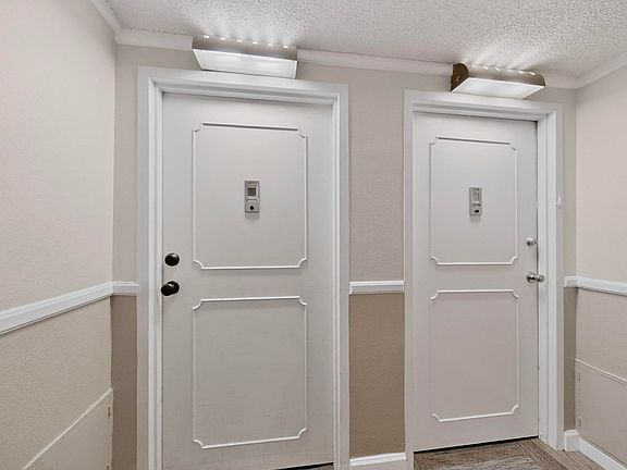 2nd image of 1331 Park Ave SW Unit 202