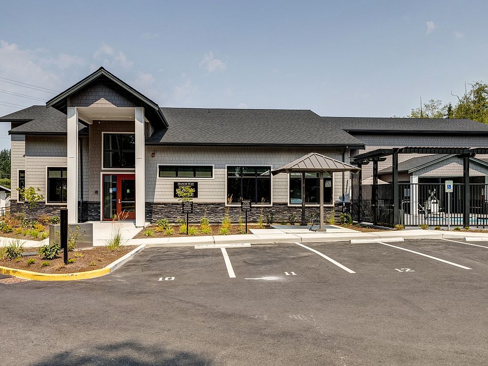Leasing Office at Manor Way, Everett