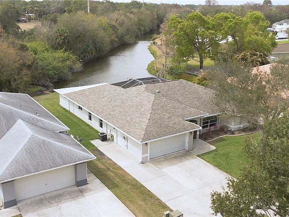 2nd image of 18105 Wells Rd