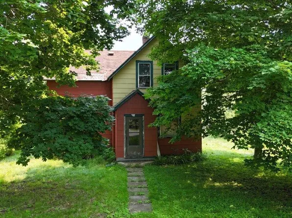 504 Superior Ave, Centuria, WI 54824