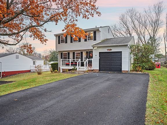 2nd image of 213 Meadowood Dr