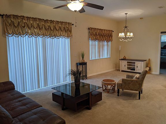 5th image of 413 Caraway Dr