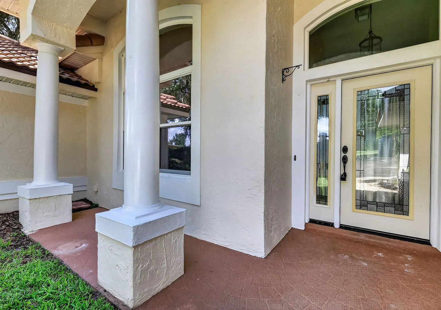 3-Bedroom Home with Golf Course & Pond Views in Howey-in-the-Hills — Photo 4