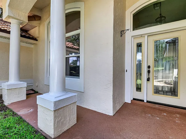 118 W Magnolia Ave — Photo 4
