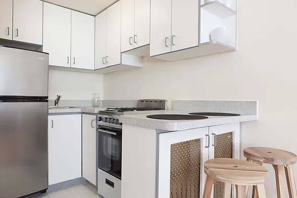 Rented by Big Apple Living | media 8