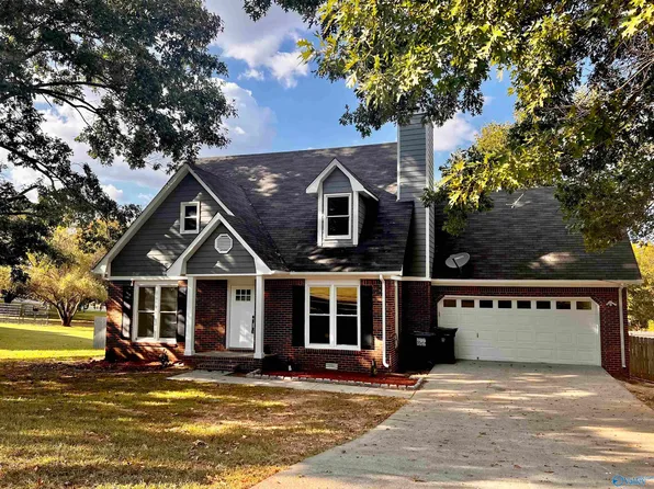 112 Gaylor Dr, Huntsville, AL 35811