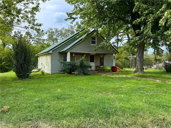 19909 Antioch Rd, Canehill, AR 72717