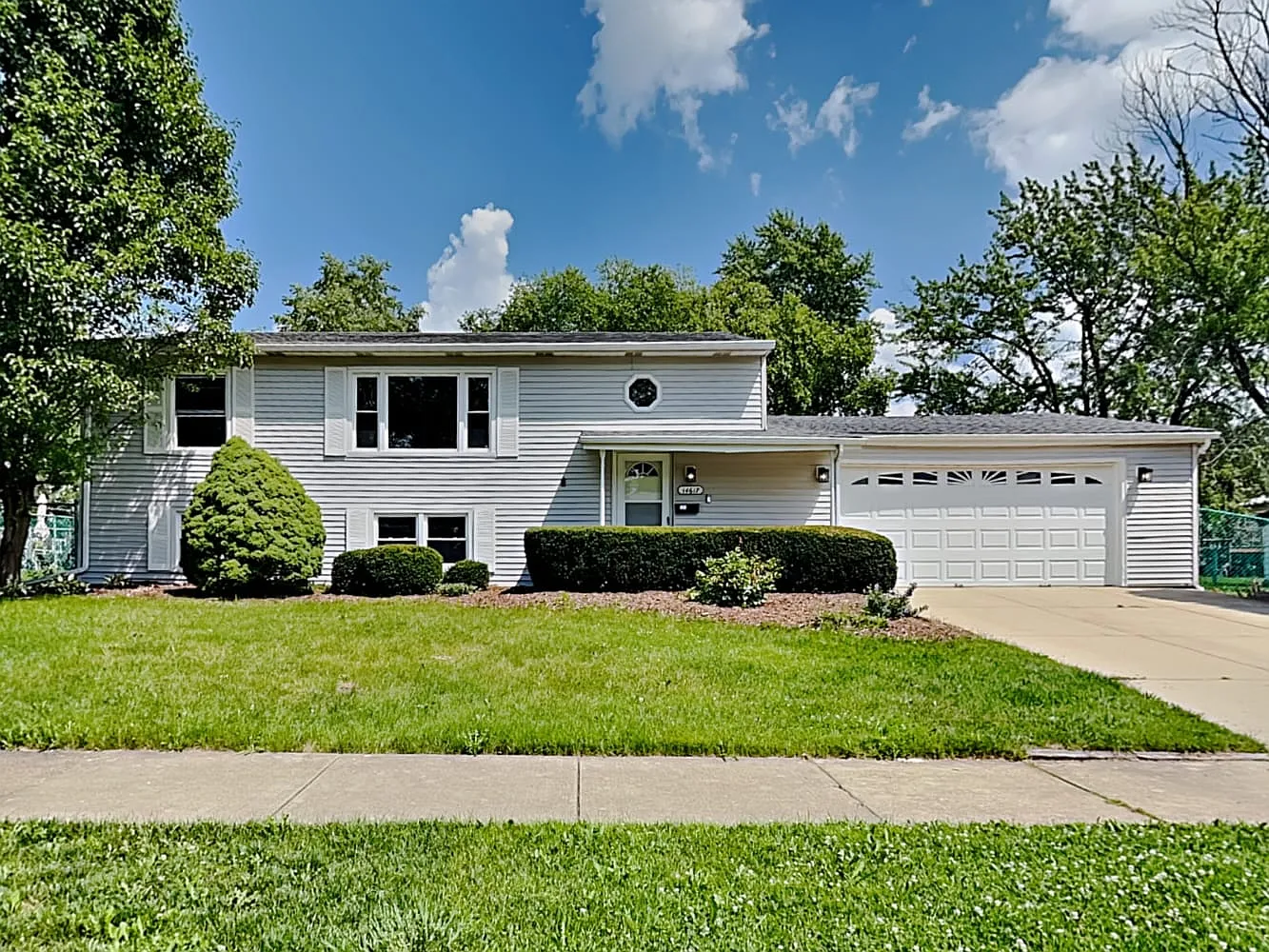 14617 Birch St photo 1