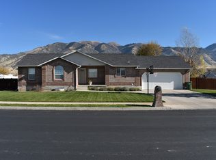 294 Bluff St, Providence, UT 84332