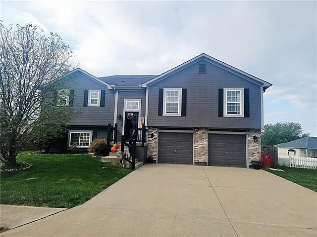 1st image of 705 SW Tisha Ln