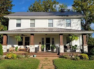 610 E Withers Rd, Wytheville, VA 24382