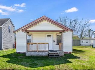 1804 Portlock Rd, Chesapeake, VA 23324