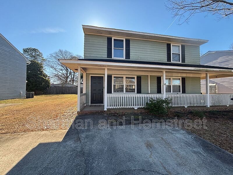 1st image of 313 Lake Ave #313