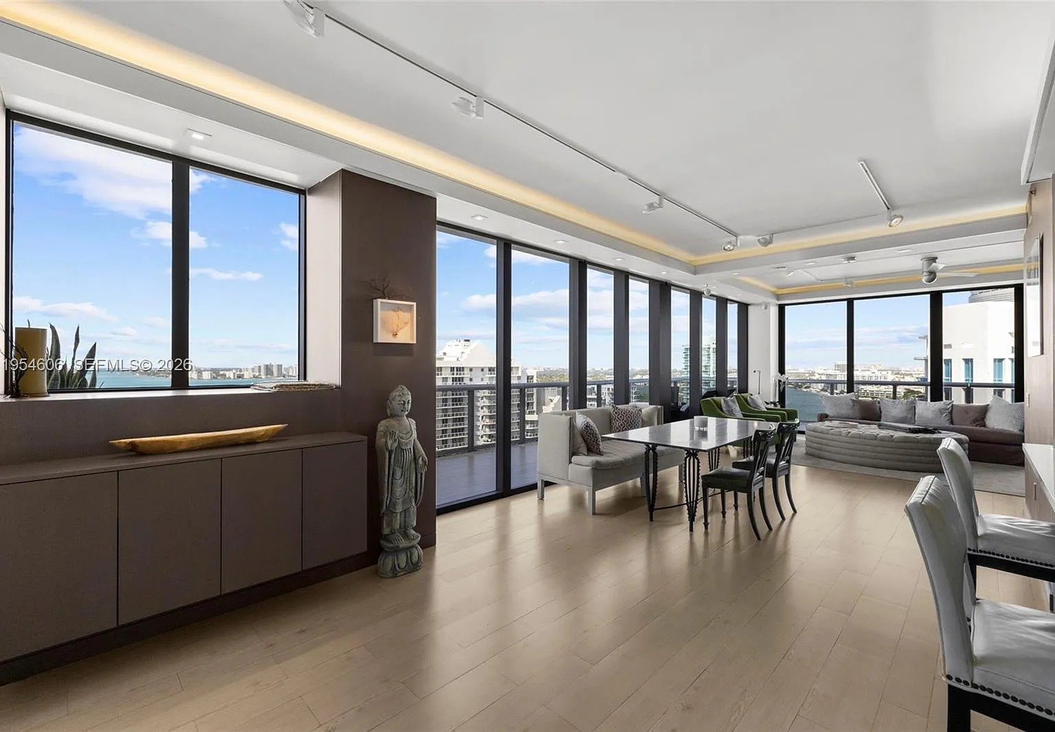 1 bed, 1323 sqft, $11,500 — Photo 1