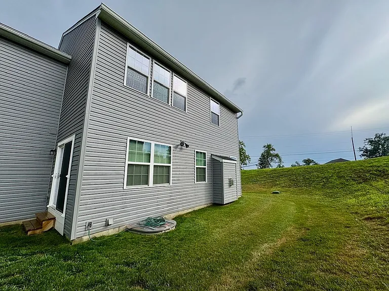 203 Braeburn Dr — Photo 42
