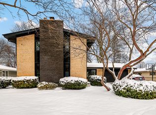 1104 Longmeadow Ln, Western Springs, IL