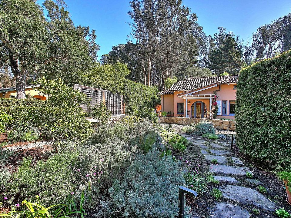 1st image of 812 Camino Viejo