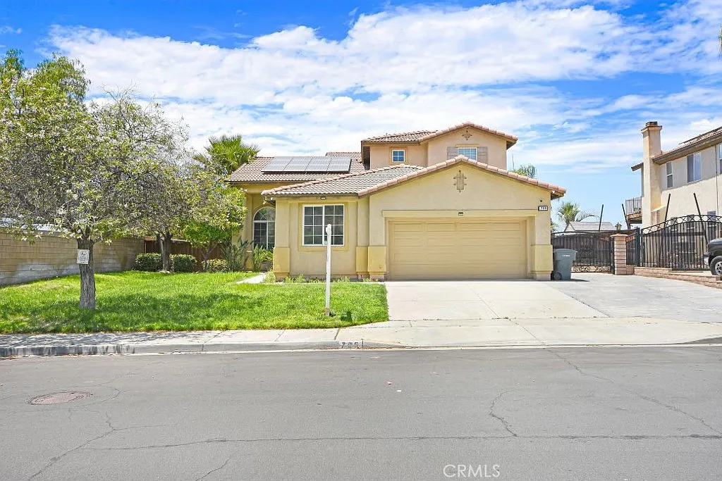5 bed, 2441 sqft, $3,500 — Photo 1