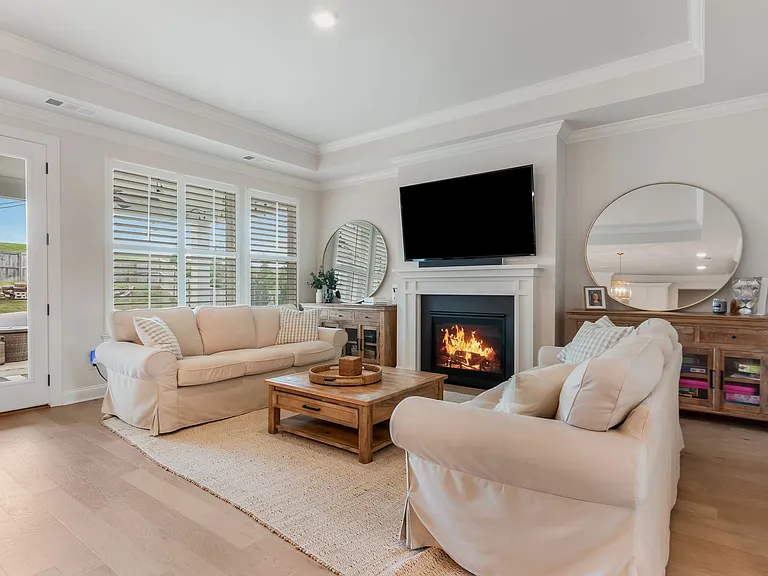 3041 Shandor St — Photo 11